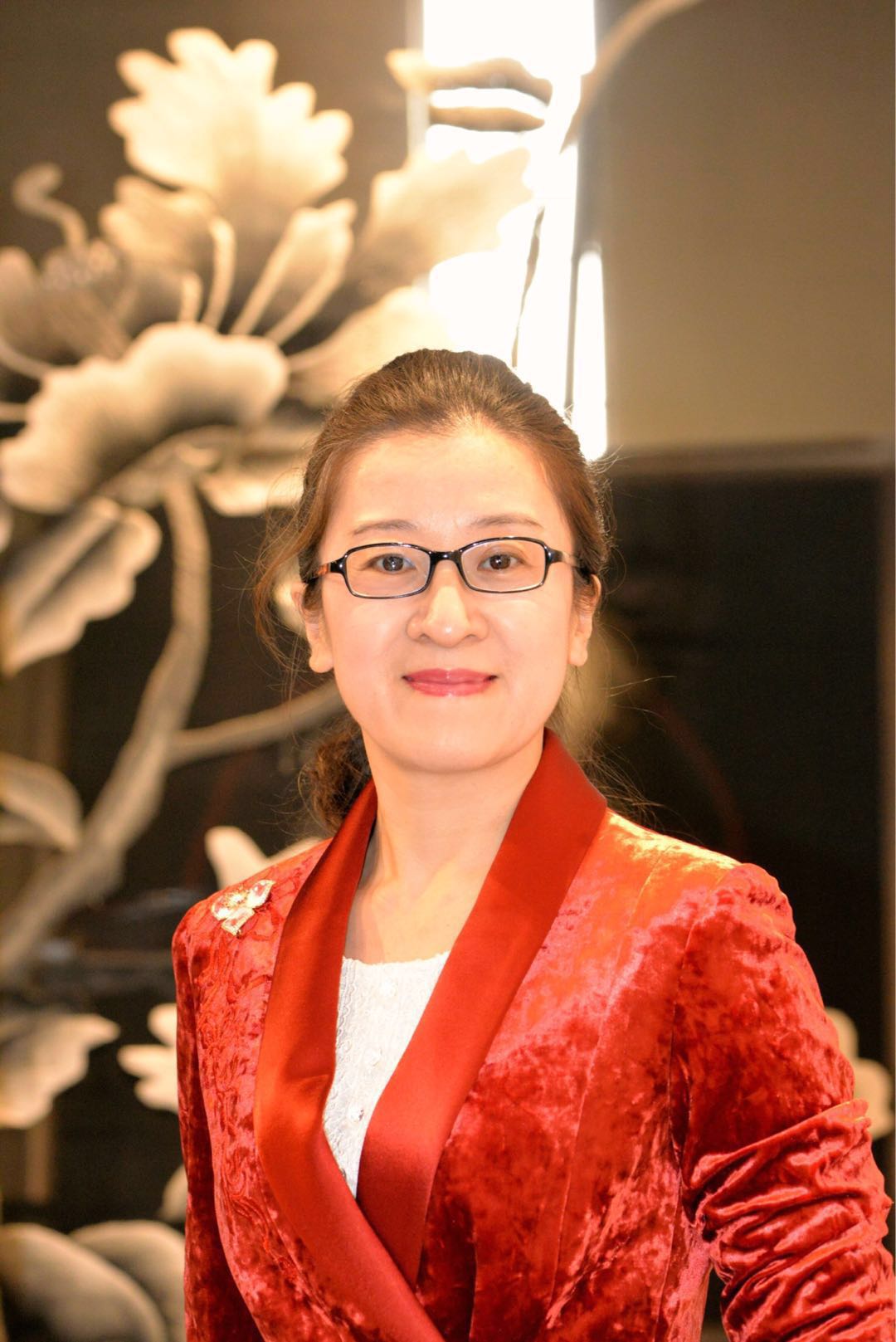 高晓莹,女,法学博士,北京交通大学法学院教授,教师发展中心教学促进师